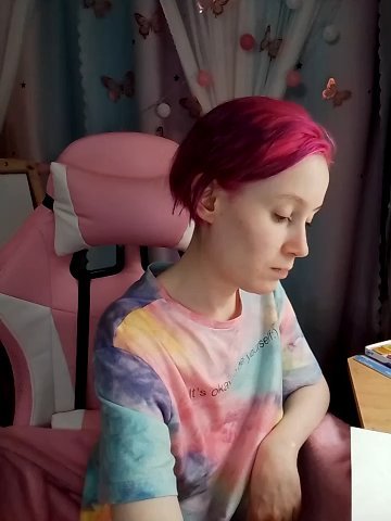 Fuzzy_Unicorn live cam screenshot female from Russia on SLUT.SHOW — Free Live Cams & XXX Chat — screenshot #1