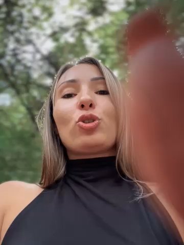 LetsFunKARINA live cam screenshot female on SLUT.SHOW — Free Live Cams & XXX Chat — screenshot #1